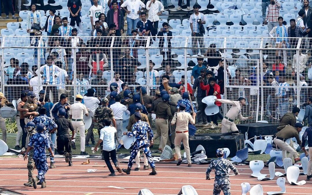 Decepción de Aficionados en la India: Vandalismo tras la Breve Visita de Messi