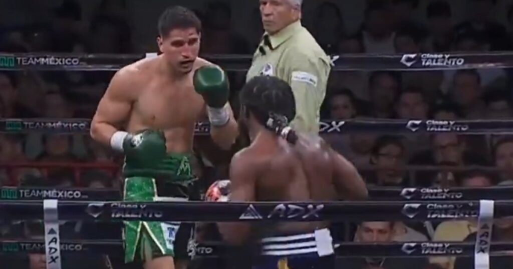 Marco Verde Aumenta Su Racha de Victorias: Cuarta Victoria Profesional sobre Raphael Igbokwe