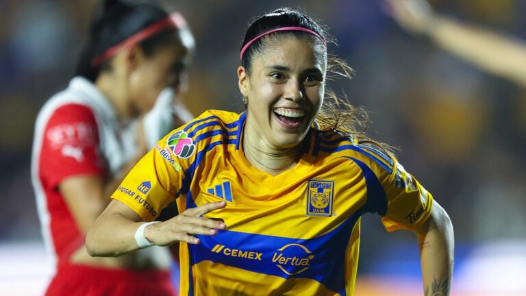 Lizbeth Ovalle Triunfa y se Lleva el Premio Marta al Mejor Gol del Año