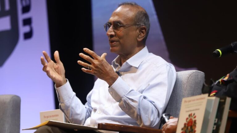 Venki Ramakrishnan, Nobel de Química, impulsa la ciencia en universidades de la BUAP