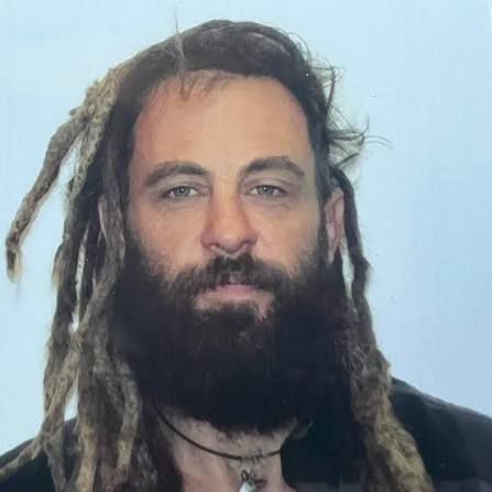 Chad Ollinger bajo investigación por asesinato tras muerte en prisión en Las Vegas