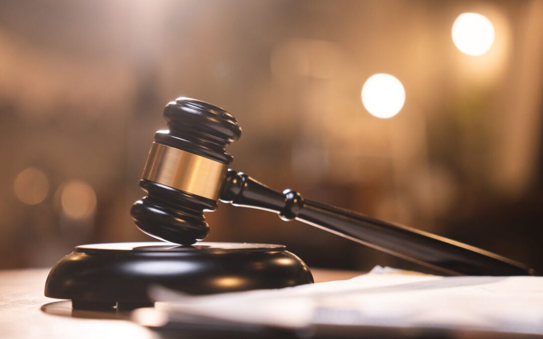 Fraude de desempleo: Hombre de Texas confiesa estafa de 160 mil dólares en Nuevo México