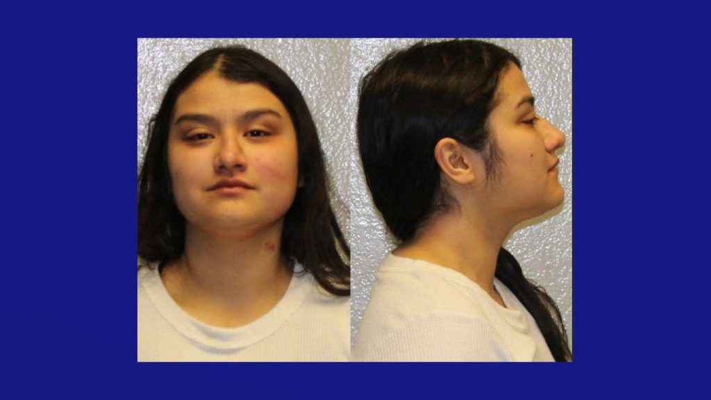 Choque en Edinburg: Conductora DWI Identificada Tras Volcadura de Camioneta