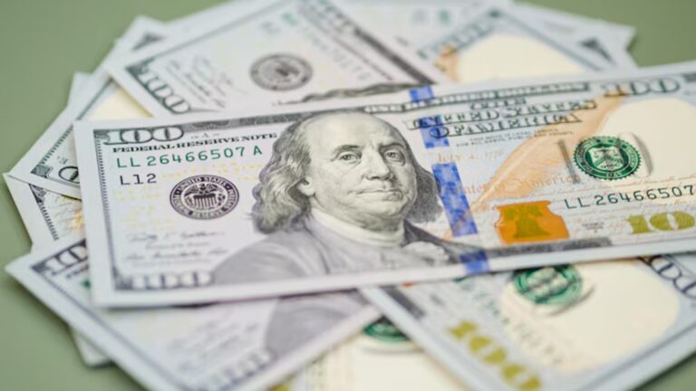 Dólar Hoy: Tipo de Cambio en México con Peso Apreciado este 31 de Diciembre