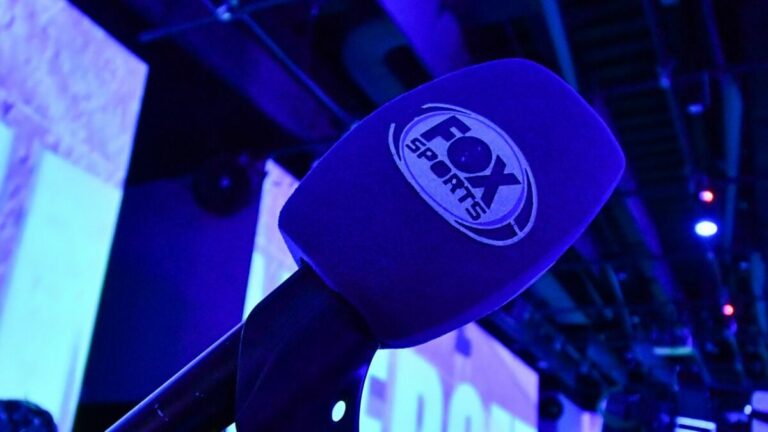 Fox Sports Enfrenta Desafíos: Pierde Otra Figura Deportiva en un 2025 Complicado
