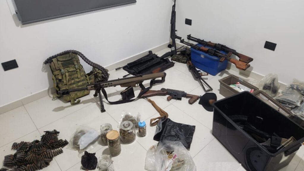 Operativo en Culiacán: Aseguran 34 Explosivos y Detienen a Seis Personas