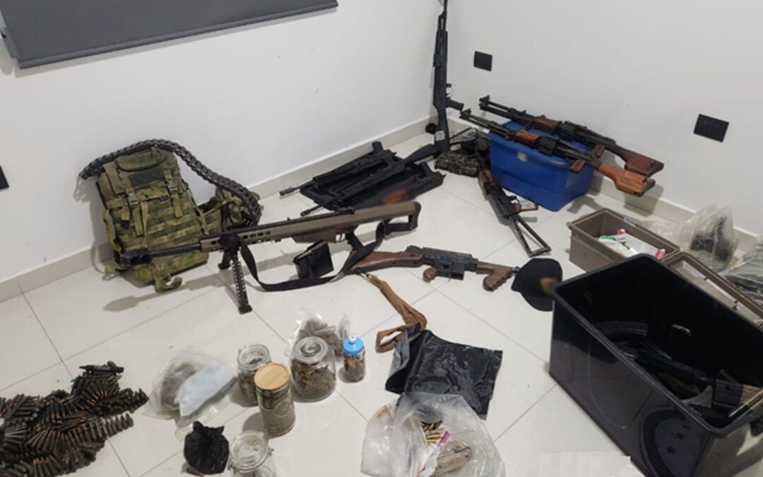 Operativo en Culiacán: Aseguran 34 Explosivos y Detienen a Seis Personas