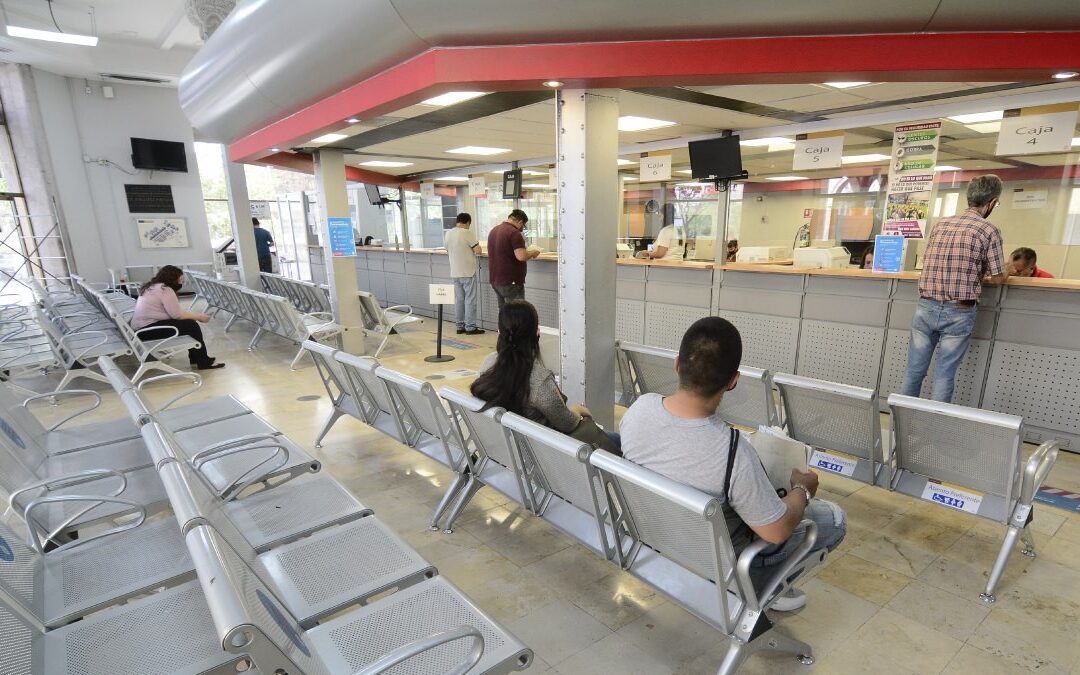 Caos en Guadalajara: Fallas en el Pago del Predial Generan Inconvenientes