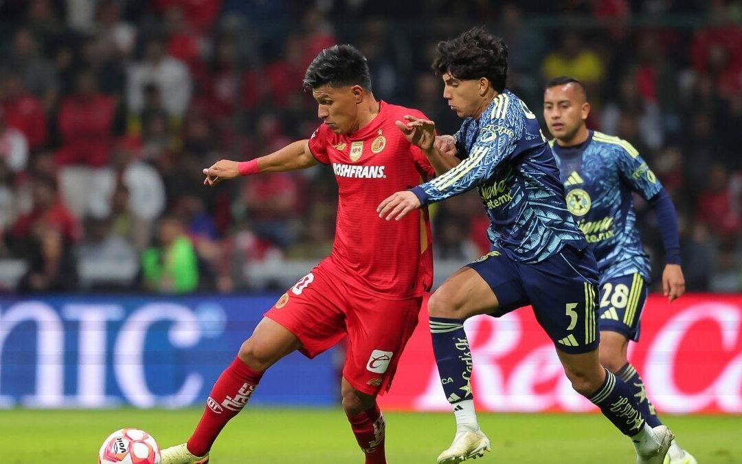 Kevin Álvarez en la Mira: América Planea un Intercambio con Toluca para Fortalecer su Lateral Derecha