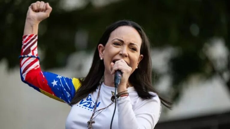 María Corina Machado pide una transición inmediata tras la captura de Maduro: ¡La hora de la libertad ha llegado!
