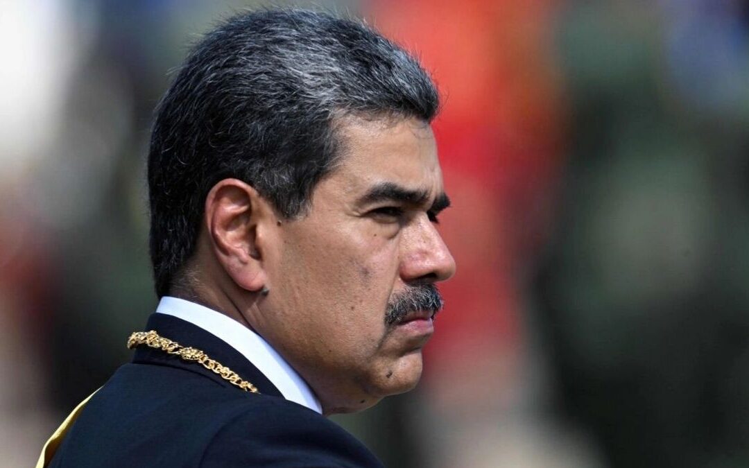 Donald Trump Comparte Imagen de Nicolás Maduro Tras la Detención y Ataque de EE. UU. a Venezuela