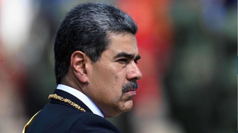 Donald Trump Comparte Imagen de Nicolás Maduro Tras la Detención y Ataque de EE. UU. a Venezuela