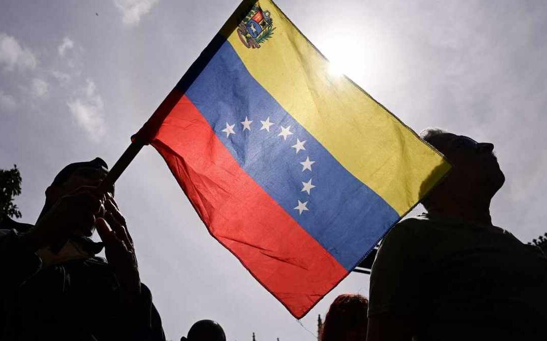 Impactante imagen de Nicolás Maduro bajo custodia: detalles de la situación actual