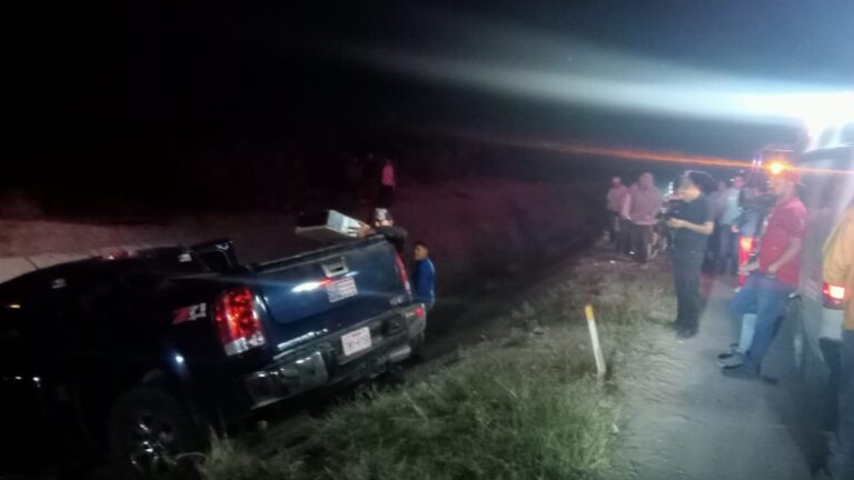 Accidente de tráfico: Conductor pierde control y cae a canal de riego en San Pedro