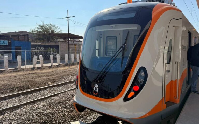 Línea 3: Interrupción del servicio ferroviario por emergencia en las vías
