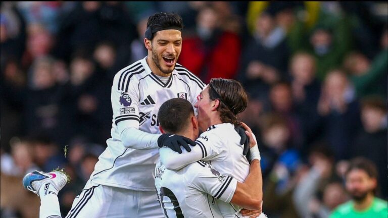 Raúl Jiménez Brilla con su Increíble Asistencia en la Premier League Contra Liverpool