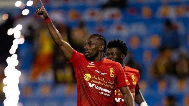 Julián Quiñones marca un gol rápido con Al-Qadisiyah FC en solo 15 segundos