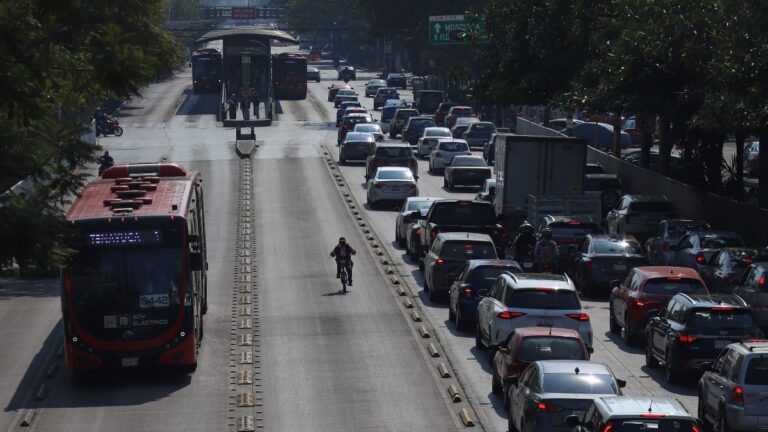 Hoy No Circula Lubbock: Descubre Qué Autos Descansan Este Lunes 5 de Enero 2026