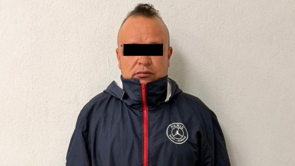 Humberto Detenido en Ecatepec por Machetear a Padre e Hijo; Uno Podría Sufrir Amputación