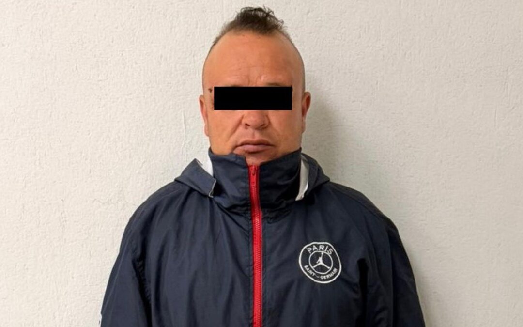 Humberto Detenido en Ecatepec por Machetear a Padre e Hijo; Uno Podría Sufrir Amputación