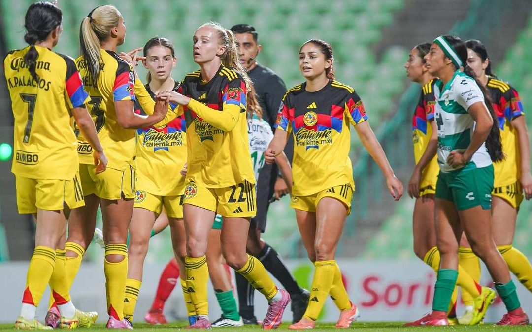 América Brilla en su Debut: Importante Victoria Contra Santos