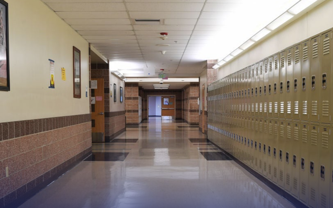 Aumento Salarial para Maestros y Empleados del ECISD: Nuevas Tarifas para 2025-2026