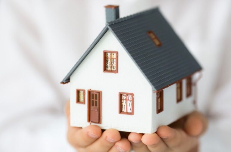 Nevada Lanza Subvención de $20,000 para Trabajadores Esenciales en Vivienda