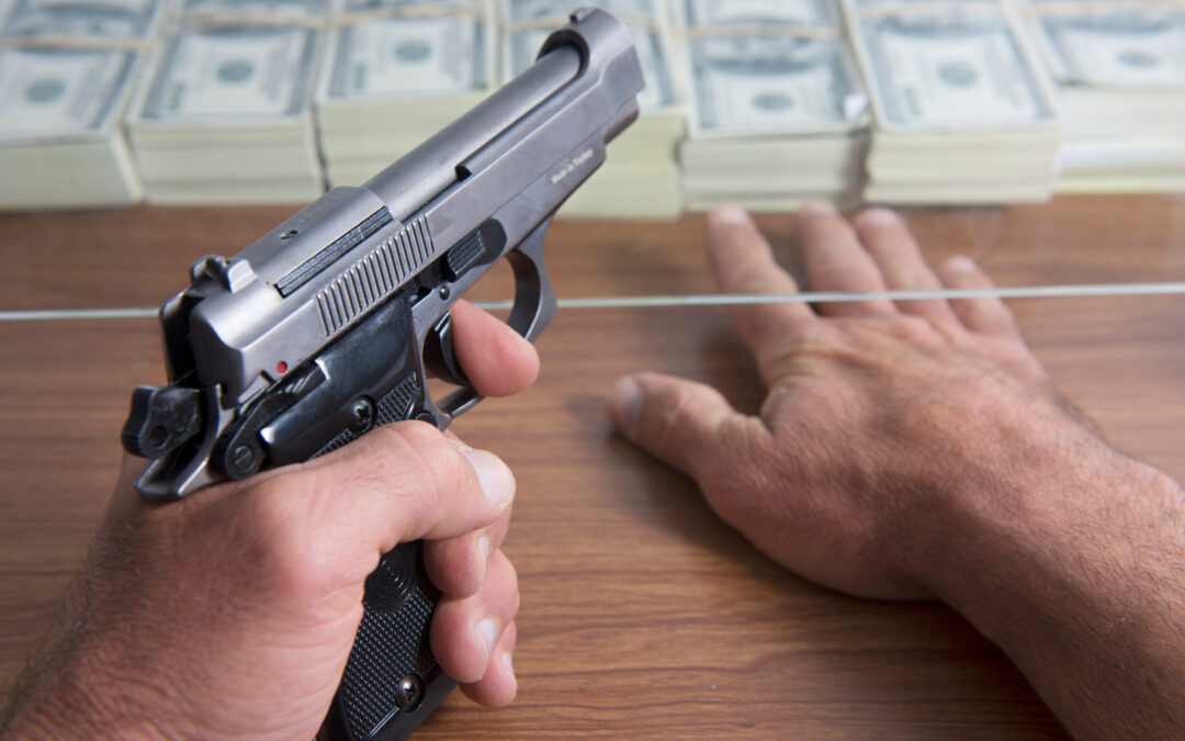 Arrestan a sospechoso de asalto bancario en Santee en la frontera