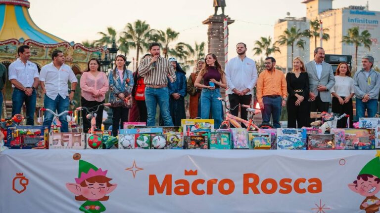 Gran Celebración del Día de Reyes con Macro Rosca y Regalos para Niños en Nuevo León