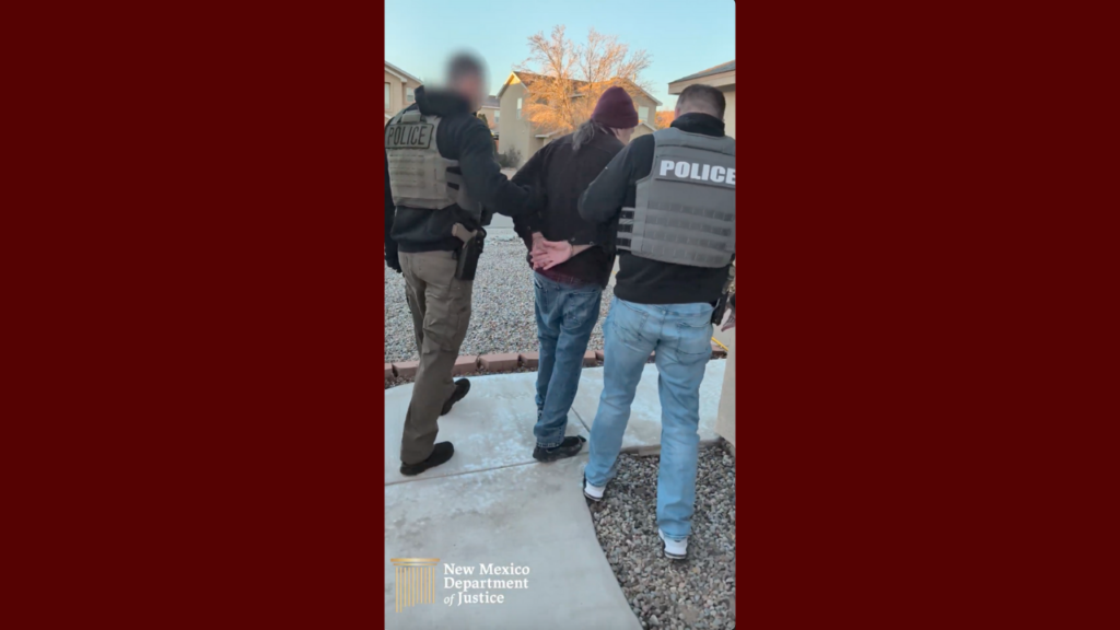 Arresto en Albuquerque por Pornografía Infantil Creada con Inteligencia Artificial