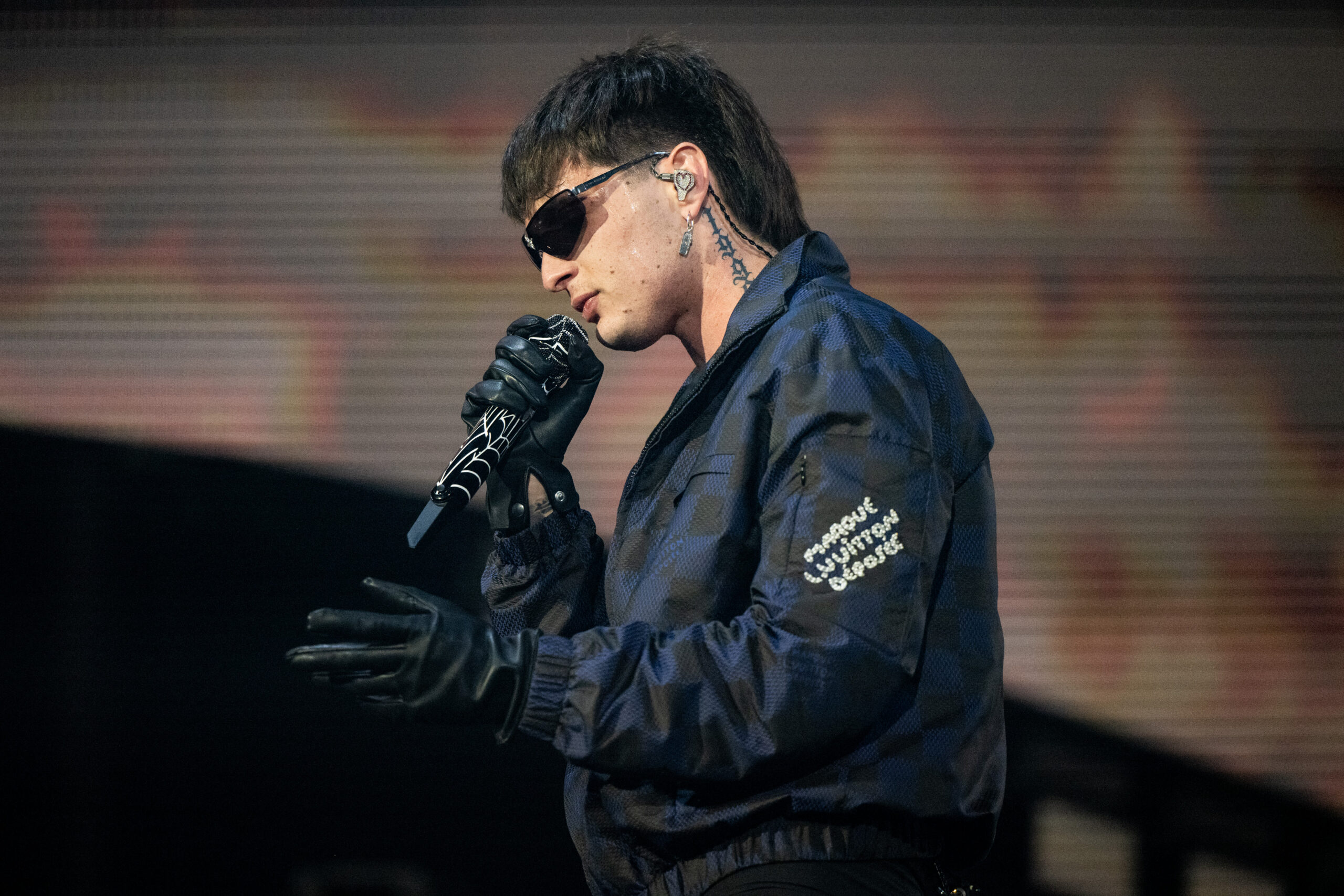 peso-pluma-llega-a-denver-el-26-de-marzo-con-su-gira-dinasta-7aa1-scaled-1