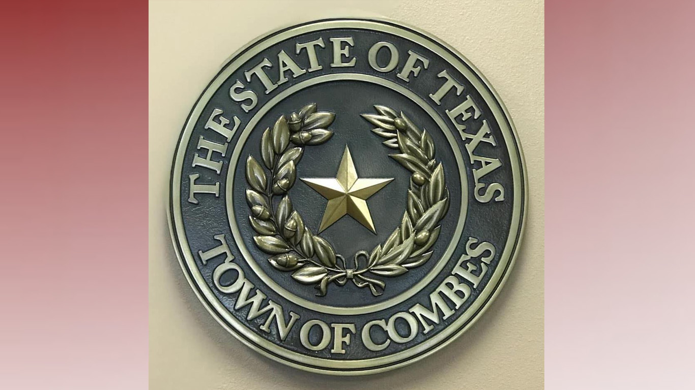 reconocen-a-polica-de-combes-por-detener-a-menor-que-merodeaba-de-madrugada-777a