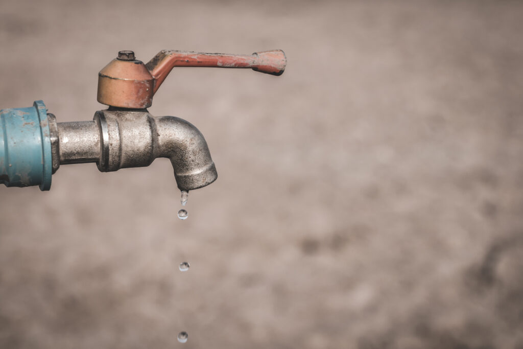 Restricciones de Agua en Colorado: Medidas Urgentes Ante la Sequía