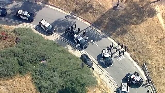 La persecución policial en Los Ángeles termina en un mortal tiroteo