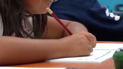 Escuela suspende actividades por falla en aire acondicionado