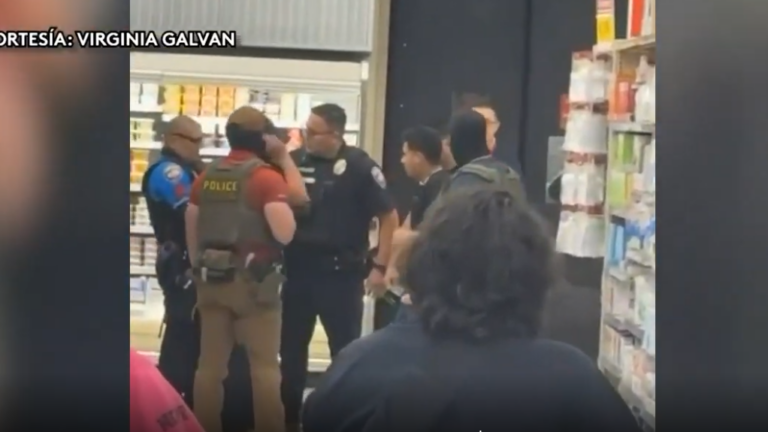 Dos jóvenes enfrentan cargos tras arresto en H-E-B de Álamo; fijan fianza de $40 mil para cada uno